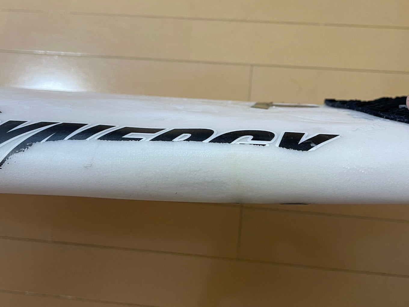 Ikko Watanabe 渡邉壱孔 使用済 Synergy 5'9.5" x 18.2" x 2.05" 22.6L #607663