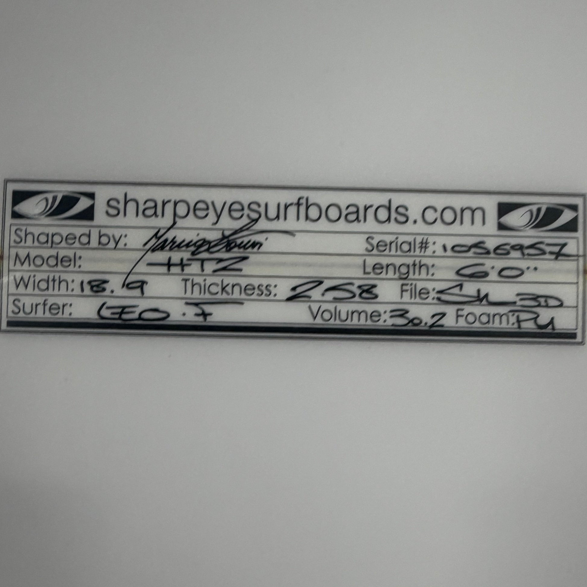 USA工場在庫 中古 Leo Fioravanti HT2 6'0" x 18.9" x 2.58" 30.2L